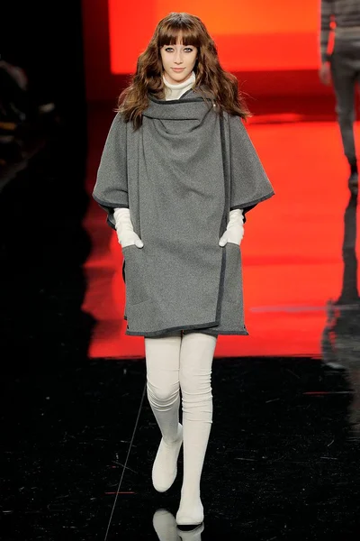 Look 9